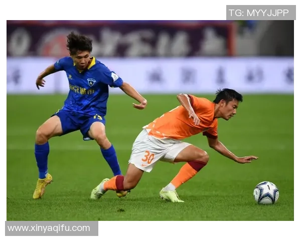 南京足球队战术解析与对比深度剖析球队风格与表现差异